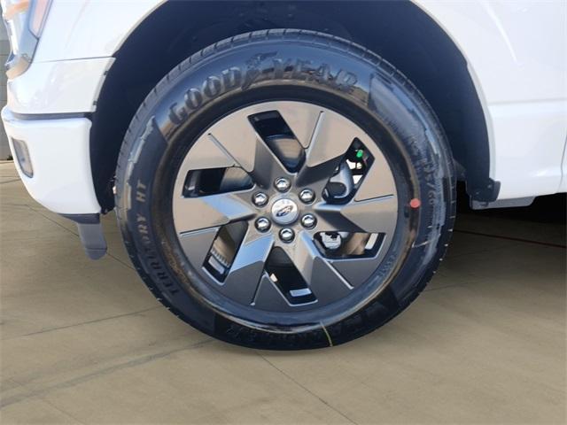 new 2025 Ford F-150 car, priced at $45,904