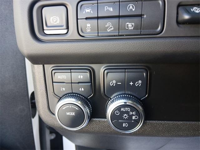 used 2023 GMC Yukon XL car, priced at $50,999