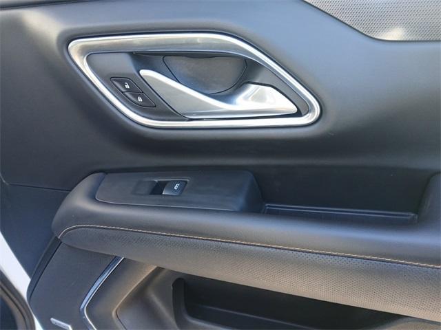 used 2023 GMC Yukon XL car, priced at $50,999