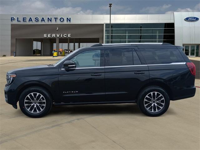 new 2025 Ford Expedition car, priced at $76,945