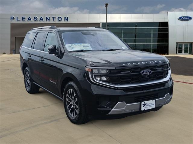 new 2025 Ford Expedition car, priced at $76,945