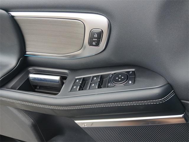 new 2025 Ford Expedition car, priced at $76,945