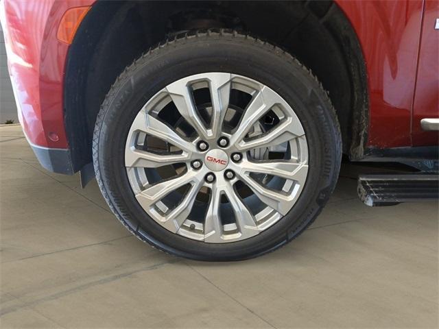 used 2024 GMC Yukon XL car, priced at $69,634