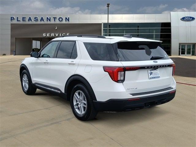 new 2025 Ford Explorer car, priced at $40,888