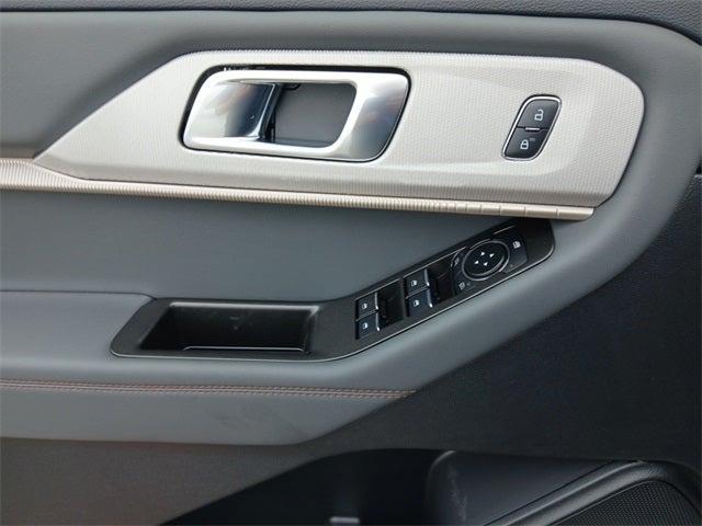 new 2025 Ford Explorer car, priced at $40,888