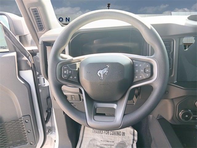 new 2025 Ford Bronco car, priced at $40,000