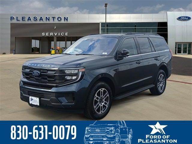 new 2025 Ford Expedition car, priced at $67,607