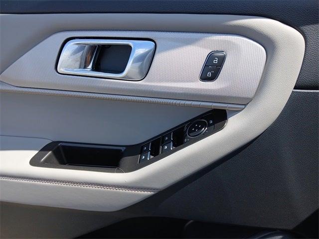 new 2025 Ford Explorer car, priced at $43,560