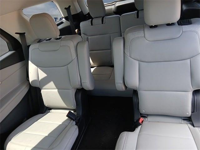 new 2025 Ford Explorer car, priced at $43,560