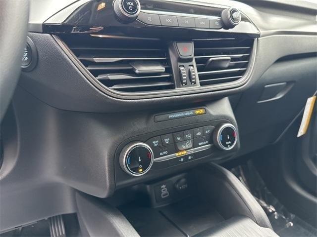 new 2025 Ford Escape car, priced at $25,425