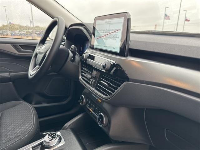 new 2025 Ford Escape car, priced at $25,425