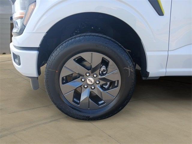 new 2025 Ford F-150 car, priced at $50,777