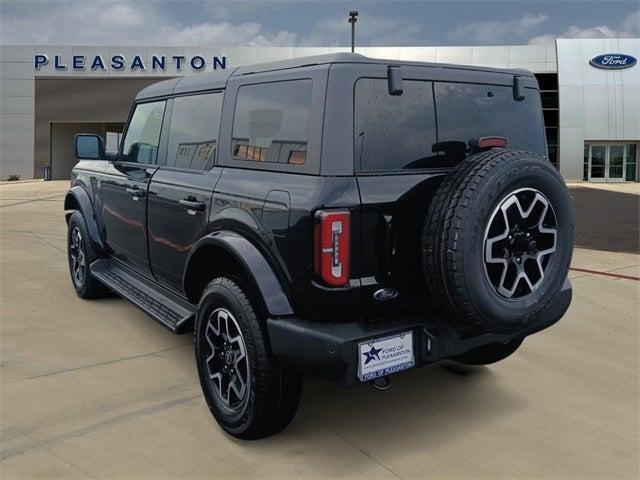 new 2025 Ford Bronco car, priced at $48,277