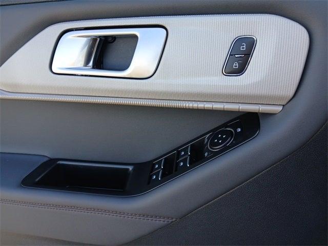 new 2025 Ford Explorer car, priced at $43,250