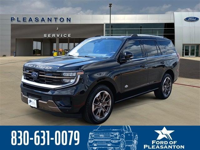 new 2025 Ford Expedition car, priced at $84,987