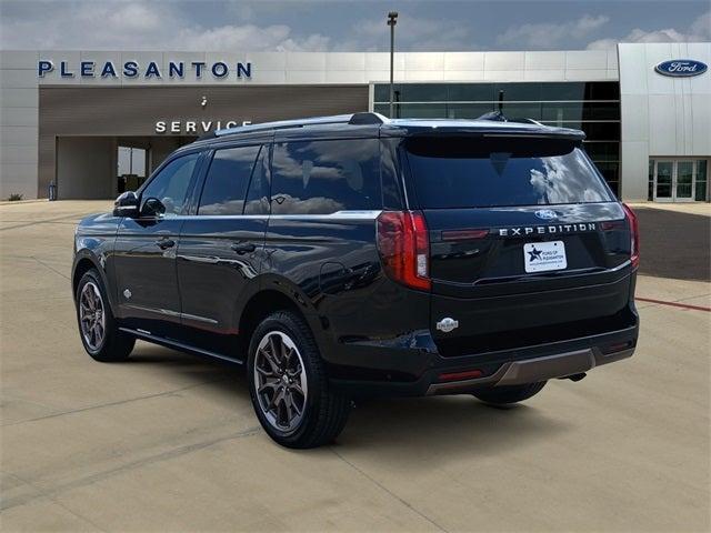 new 2025 Ford Expedition car, priced at $84,987