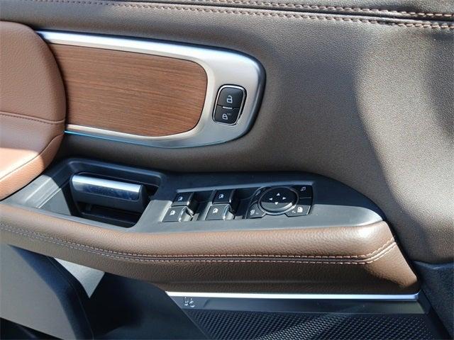 new 2025 Ford Expedition car, priced at $84,987