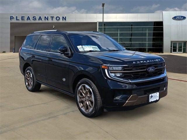 new 2025 Ford Expedition car, priced at $84,987