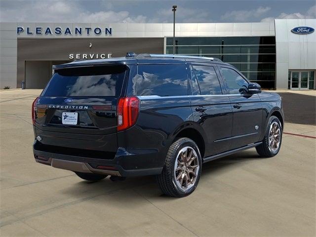 new 2025 Ford Expedition car, priced at $84,987