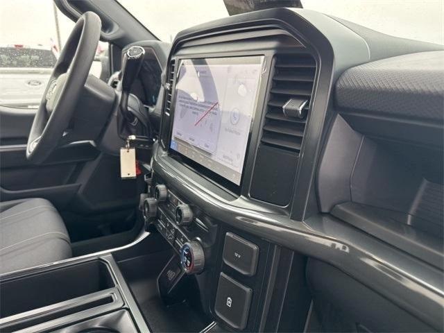 new 2025 Ford F-150 car, priced at $42,500