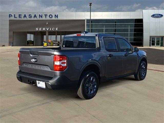 new 2025 Ford Maverick car, priced at $33,999