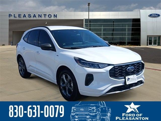 used 2023 Ford Escape car, priced at $21,999