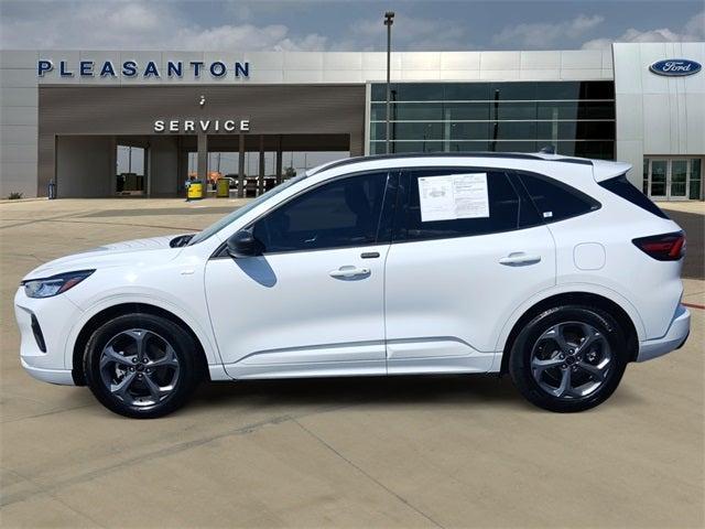 used 2023 Ford Escape car, priced at $21,999