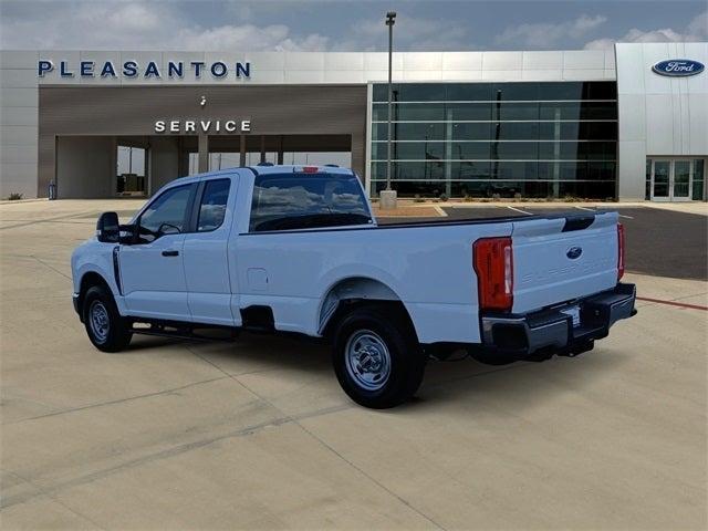 new 2024 Ford F-350 car, priced at $39,777