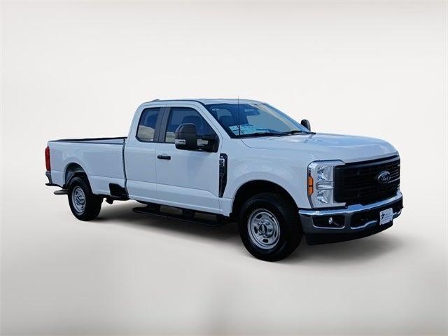 new 2024 Ford F-350 car, priced at $39,777