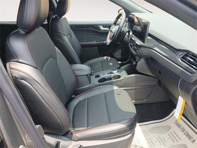 new 2025 Ford Escape car, priced at $27,777