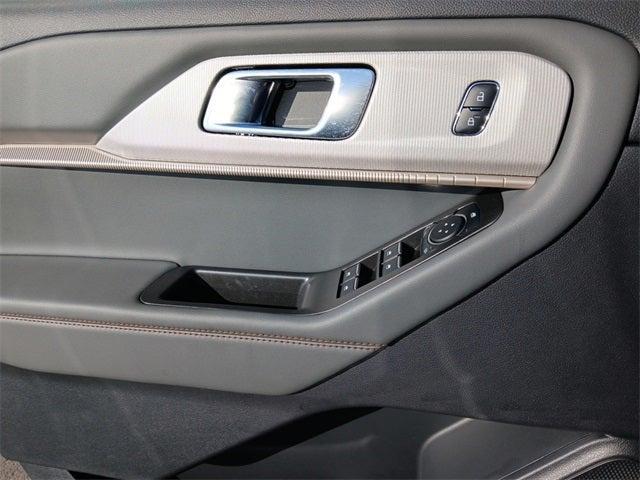new 2025 Ford Explorer car, priced at $43,165