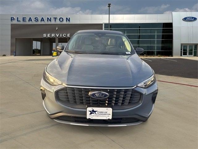 new 2025 Ford Escape car, priced at $26,500