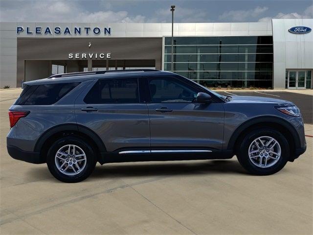 new 2025 Ford Explorer car, priced at $39,581