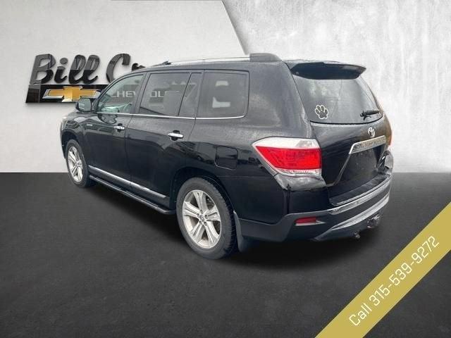 used 2013 Toyota Highlander car, priced at $14,000