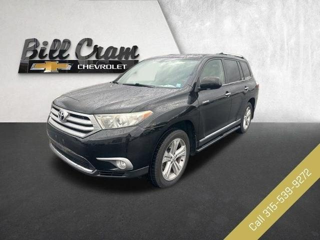 used 2013 Toyota Highlander car, priced at $14,000