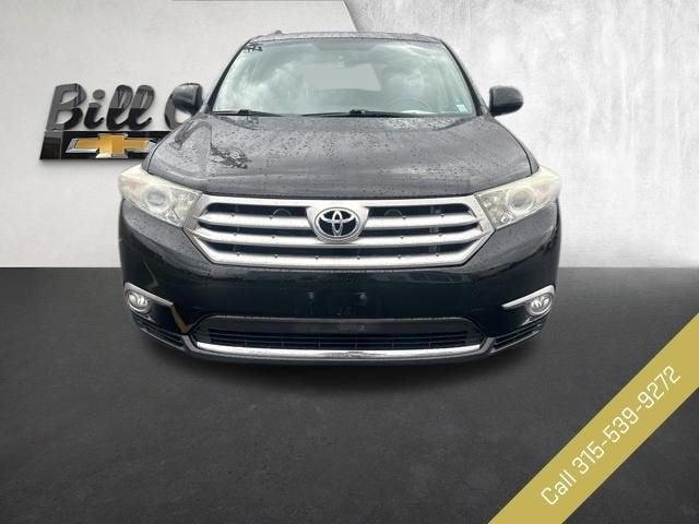 used 2013 Toyota Highlander car, priced at $14,000