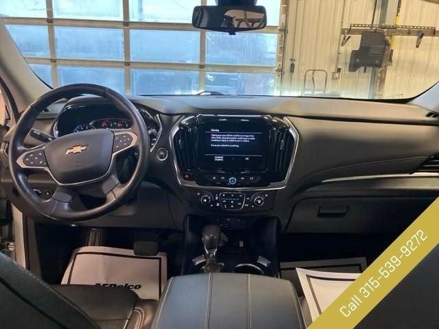 used 2021 Chevrolet Traverse car, priced at $32,500