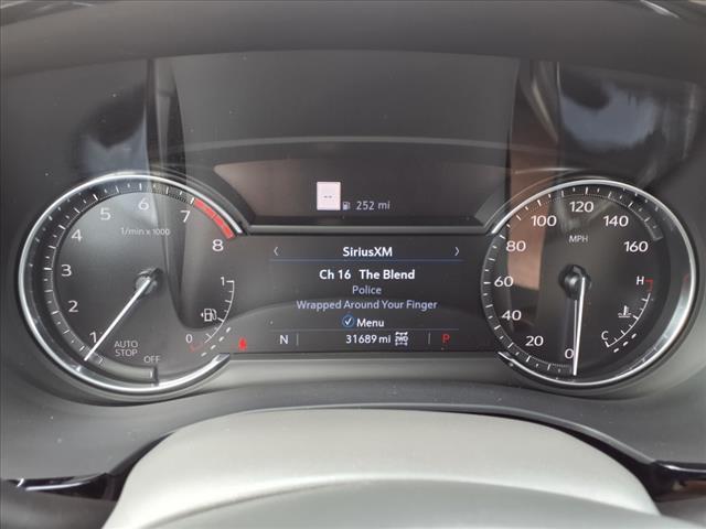 used 2022 Cadillac XT5 car, priced at $30,995