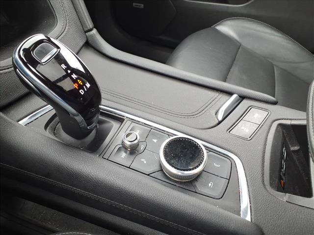 used 2023 Cadillac XT6 car, priced at $40,995