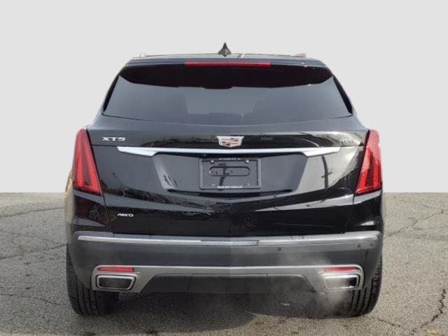 used 2022 Cadillac XT5 car, priced at $32,995