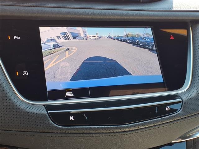 used 2023 Cadillac XT5 car, priced at $30,995