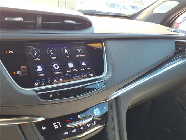 used 2023 Cadillac XT5 car, priced at $30,995