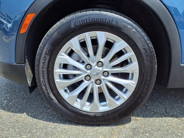 used 2024 Cadillac XT4 car, priced at $35,995