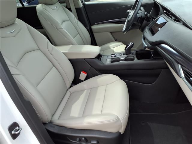 used 2022 Cadillac XT4 car, priced at $26,995