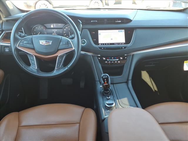 used 2022 Cadillac XT5 car, priced at $30,995