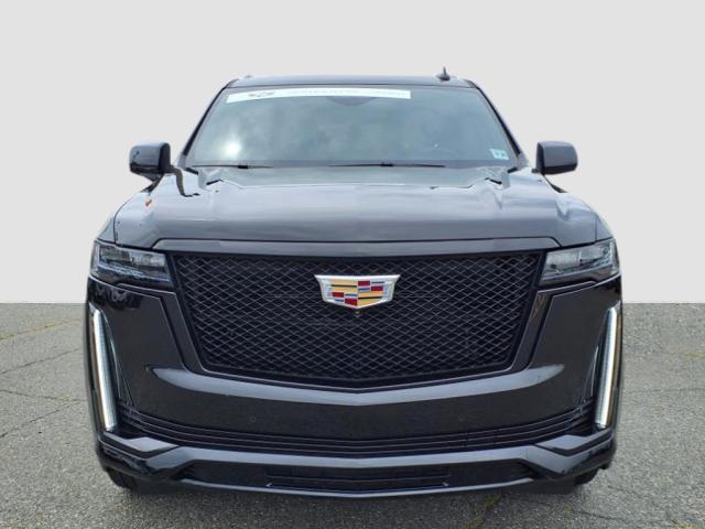 used 2023 Cadillac Escalade ESV car, priced at $72,495