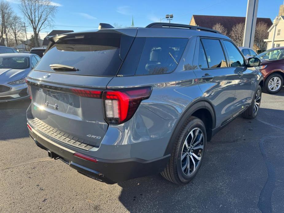 new 2025 Ford Explorer car, priced at $47,260