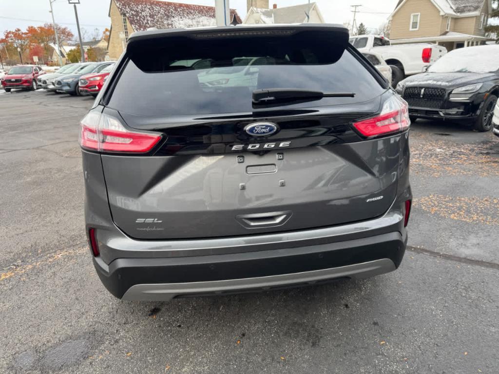 used 2022 Ford Edge car, priced at $26,900