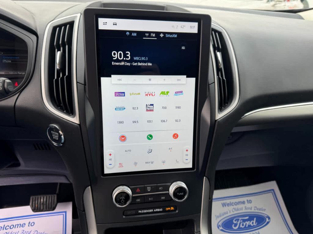 used 2022 Ford Edge car, priced at $26,900