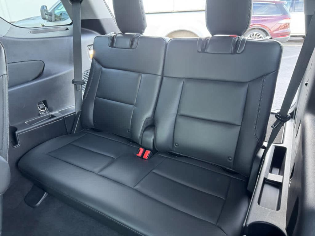 used 2022 Ford Explorer car, priced at $32,900